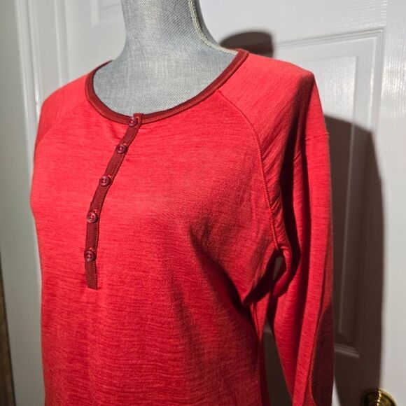 L.L.BEAN merino wool henley - Picture 2 of 5